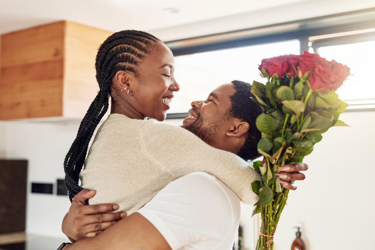 These 5 health benefits of love will make you celebrate romance more!