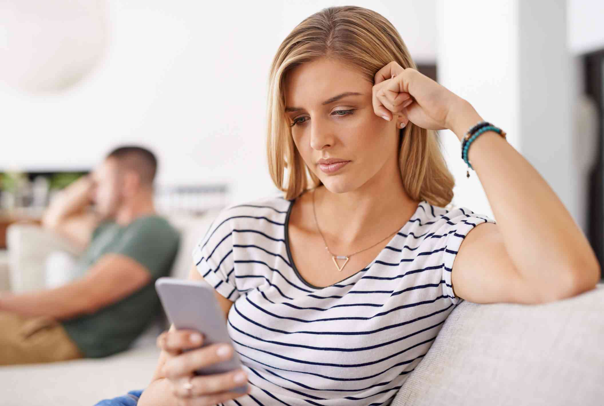 Is Your Partner Using Affair Apps? How To Find Out The Truth Regain
